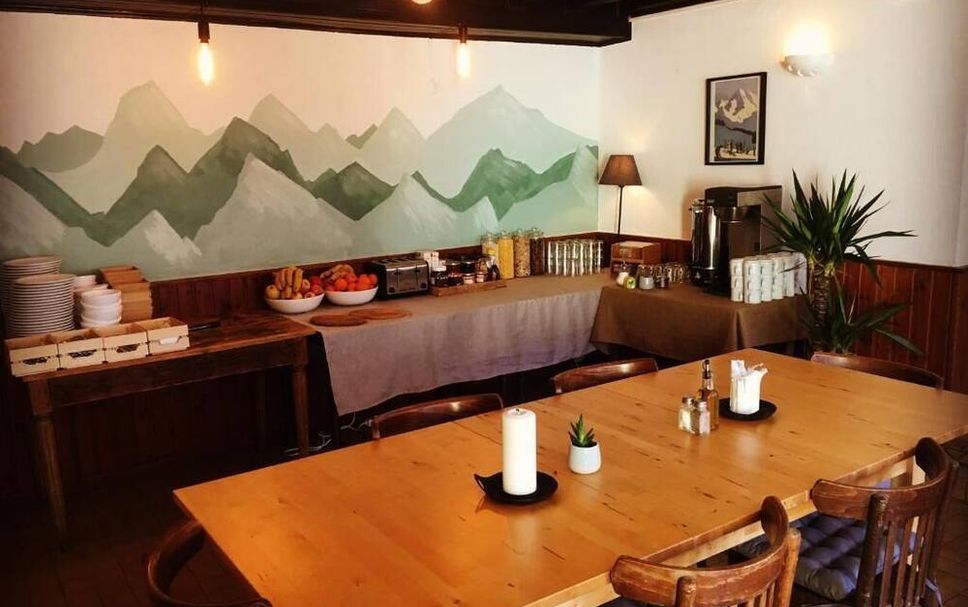 Restaurant Photo