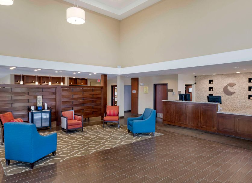Front desk Photo