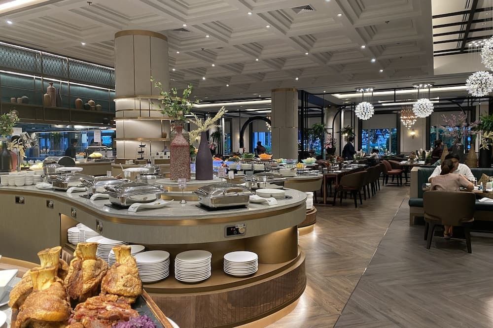 Buffet Photo