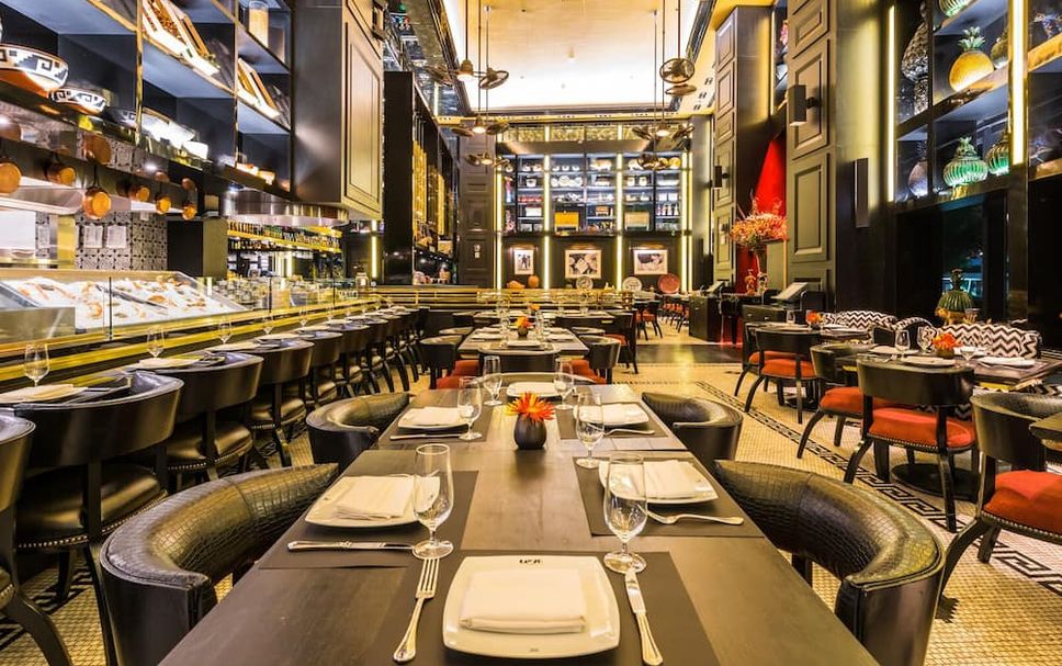 Restaurant Photo