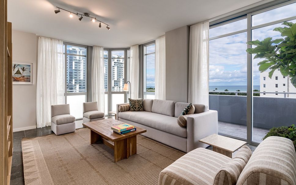 Living room Photo