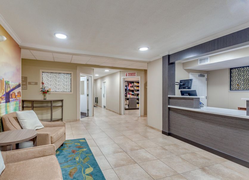 Front desk Photo