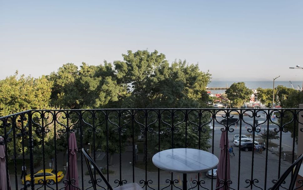 Balcony Photo