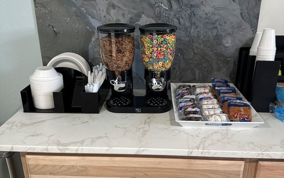 Buffet Photo