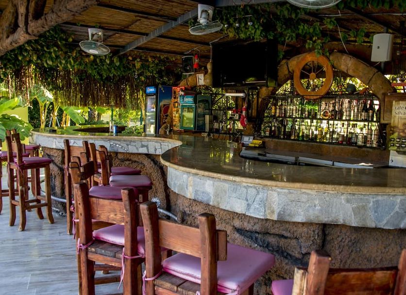 Bar Photo