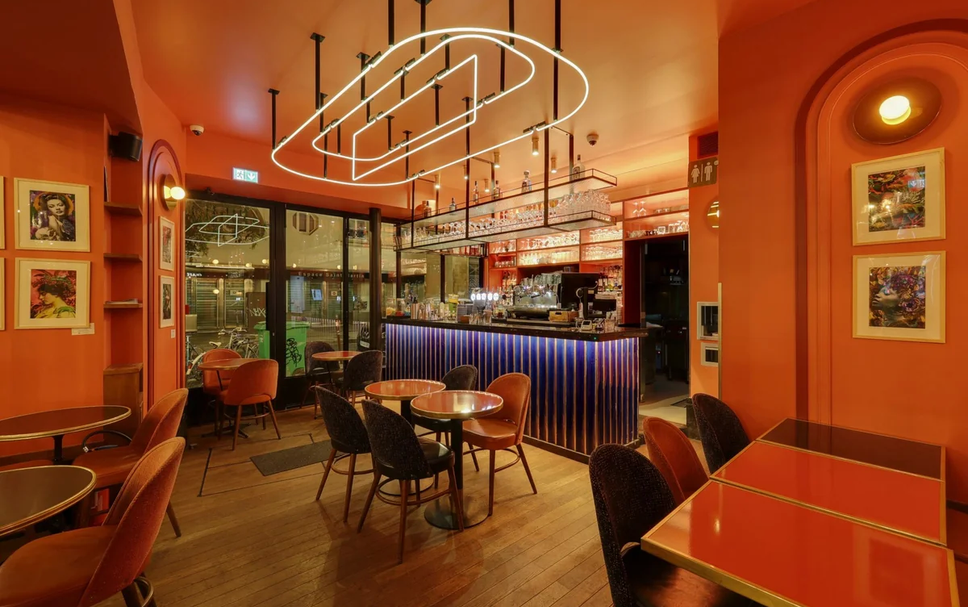 Restaurant Photo