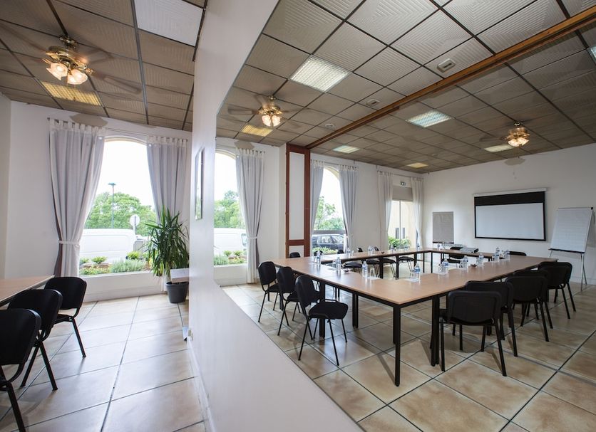 Conference room Photo