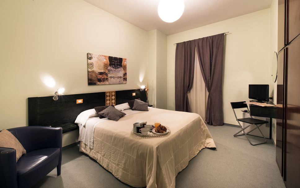 Bedroom Photo