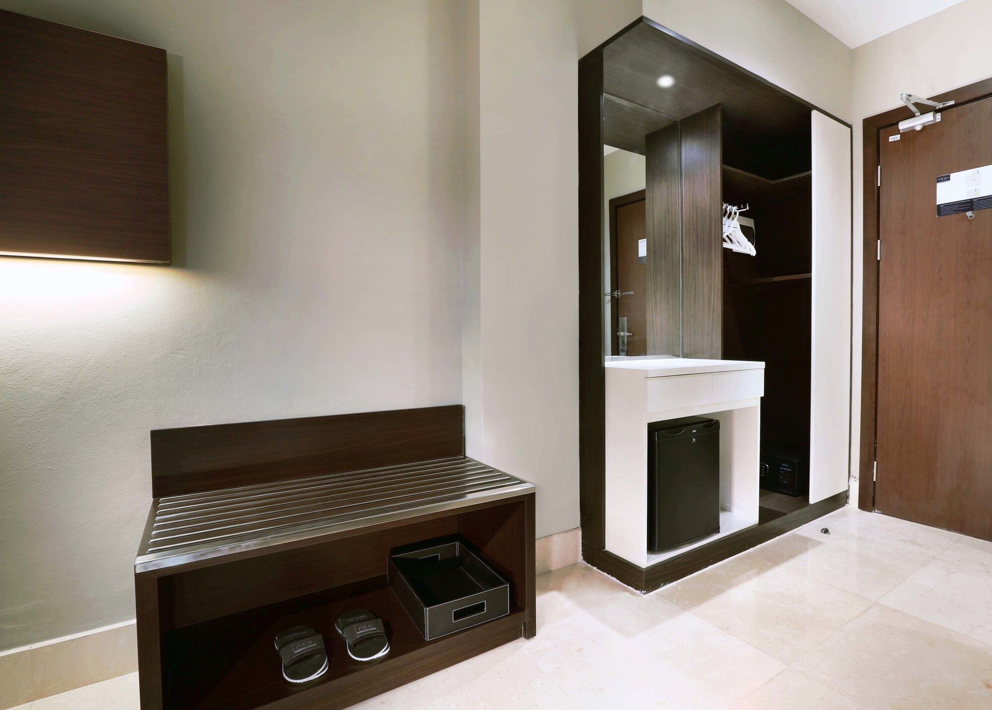 Room amenity