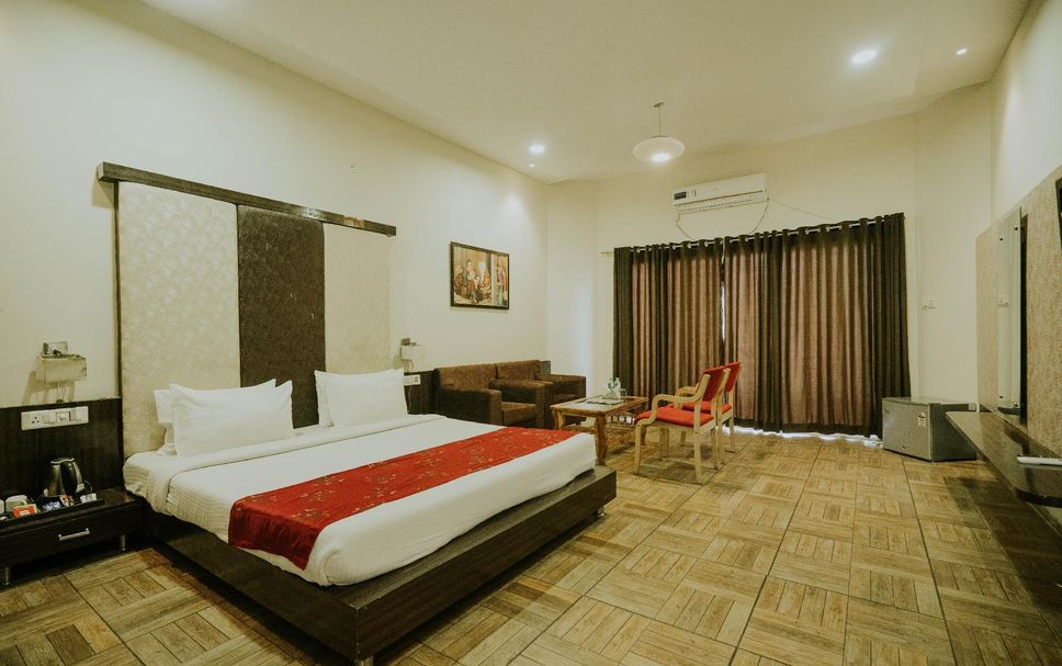 Bedroom Photo