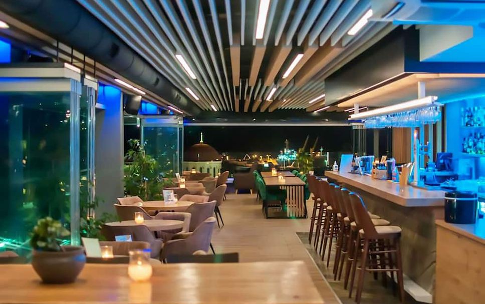 Bar Photo