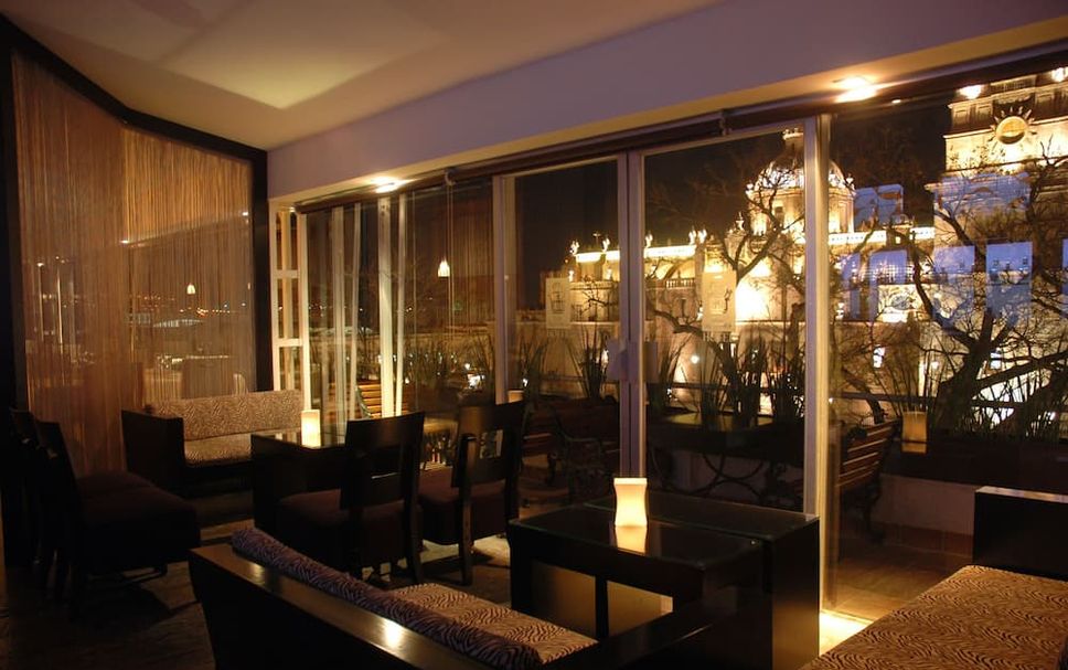 Lounge Photo