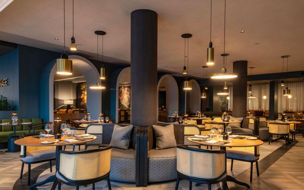 Restaurant Photo