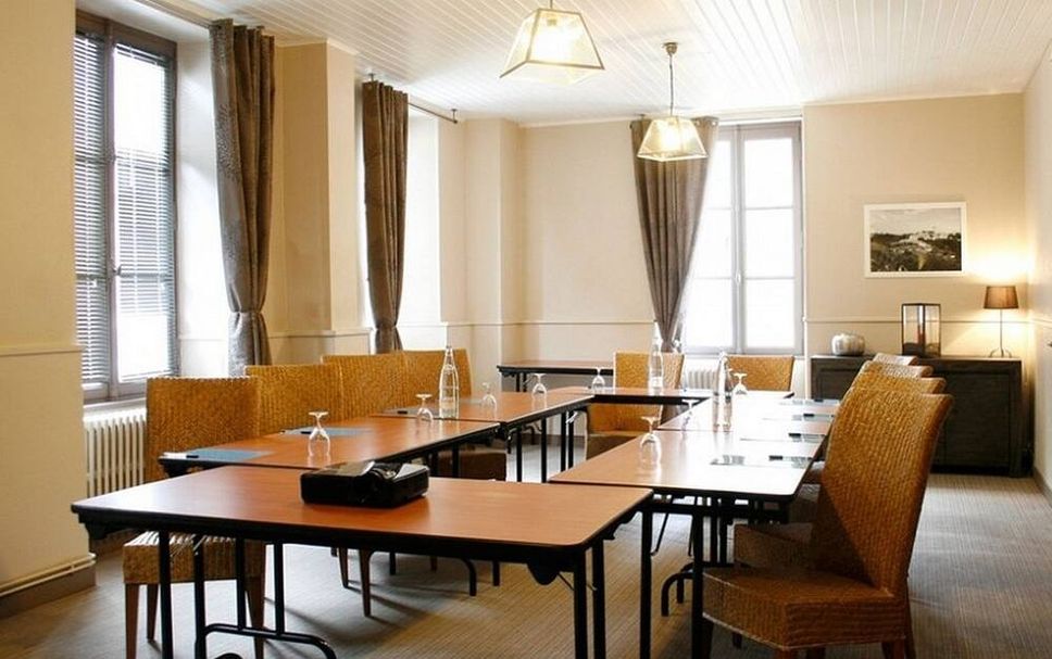 Conference room Photo
