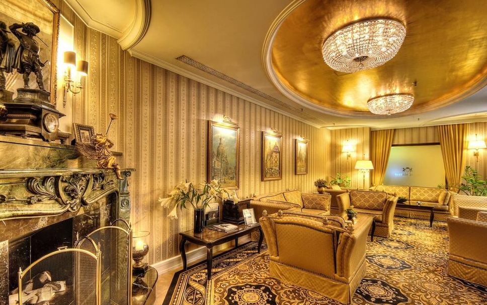 Lounge Photo