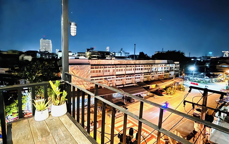 Balcony Photo