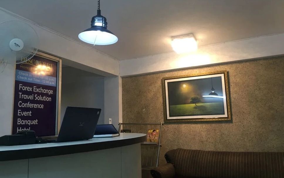 Front desk Photo