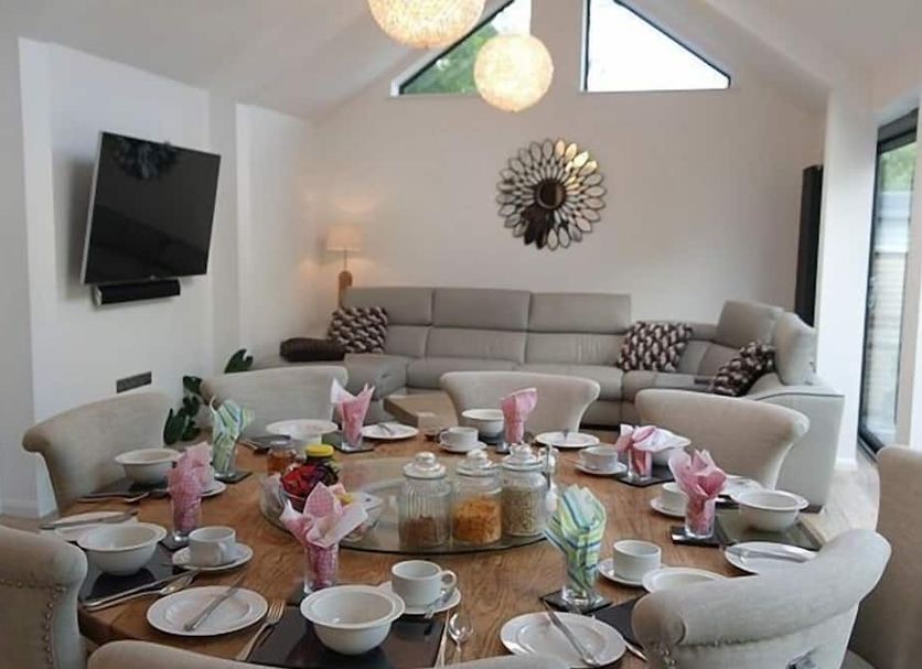 Dining room Photo