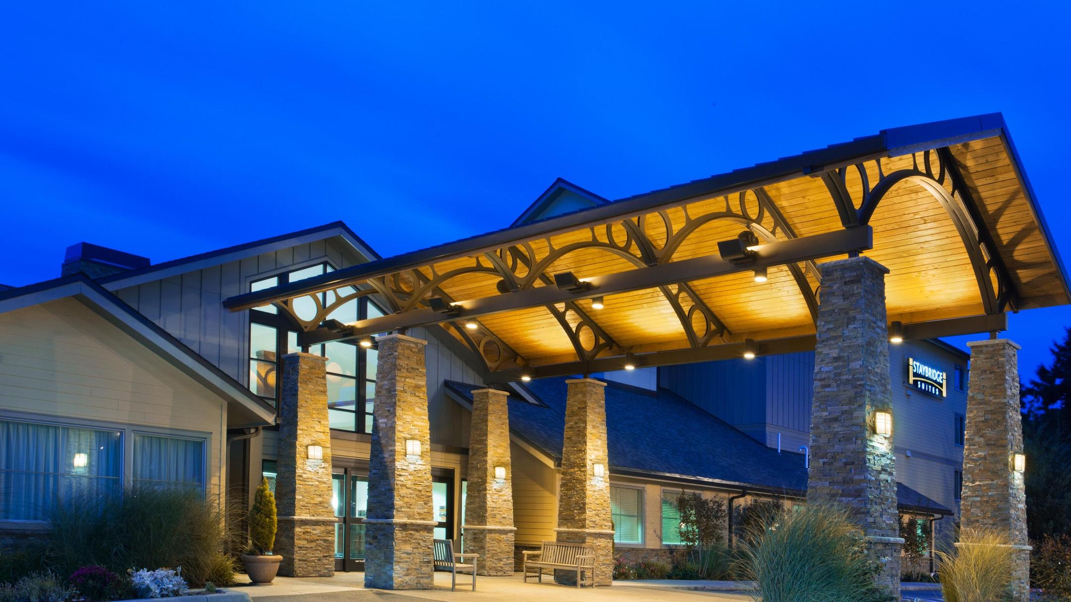 Staybridge Suites EverettPaine Field, An IHG Hotel in