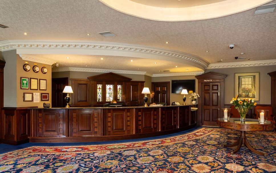 Front desk Photo