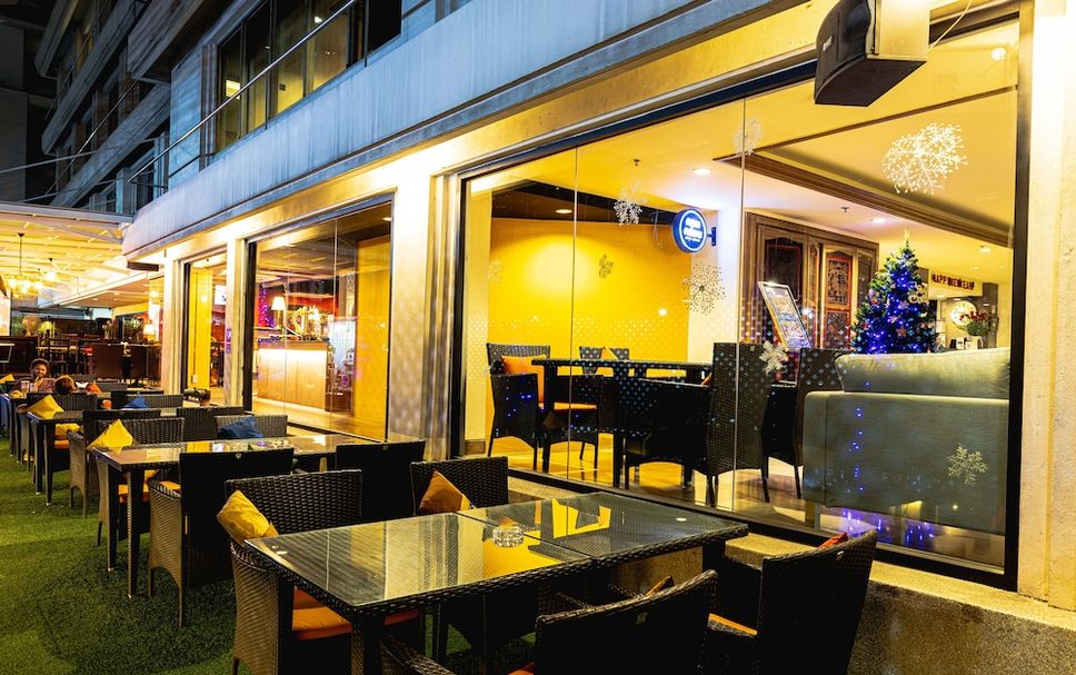 Restaurant Photo
