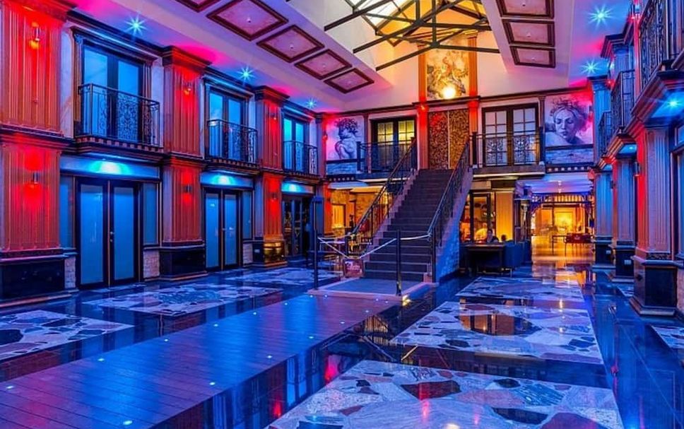 Lobby Photo