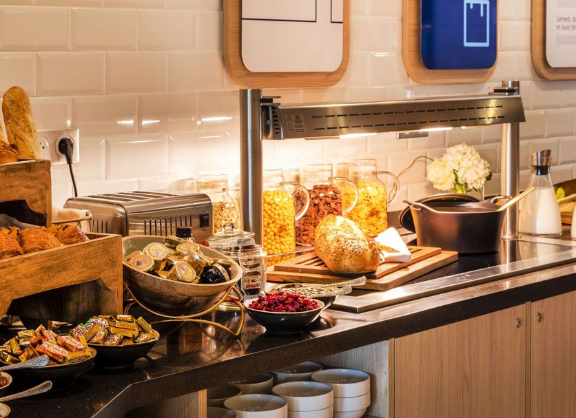 Buffet Photo