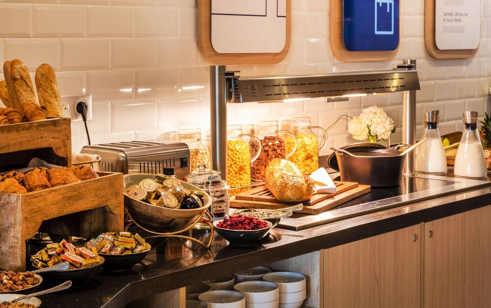 Buffet Photo