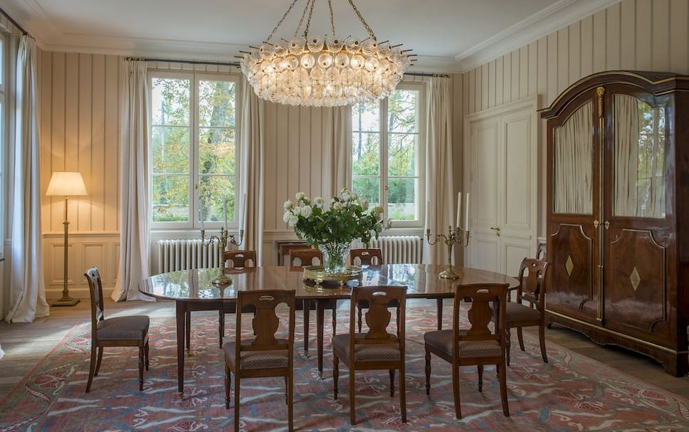 Dining room Photo