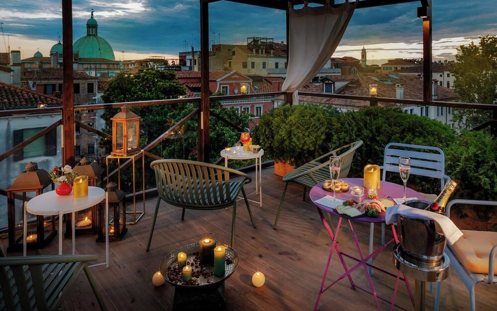 Balcony Photo