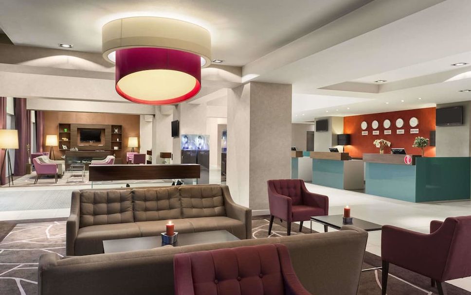 Lounge Photo