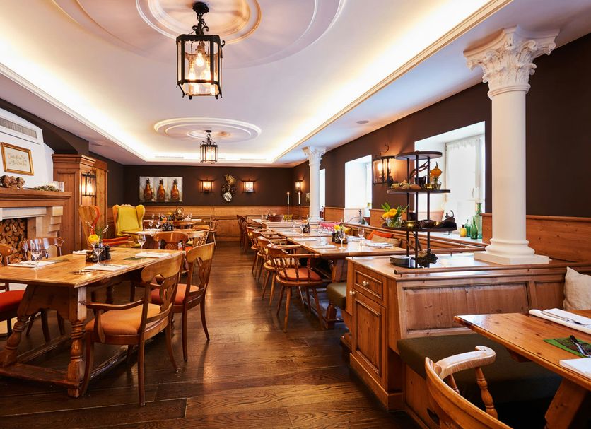Restaurant Photo