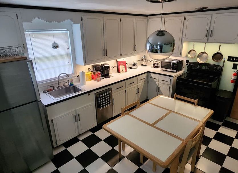 Kitchen Photo