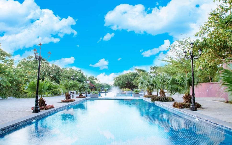 Pool Photo