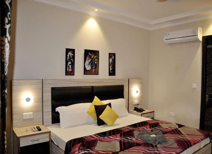 Bedroom Photo