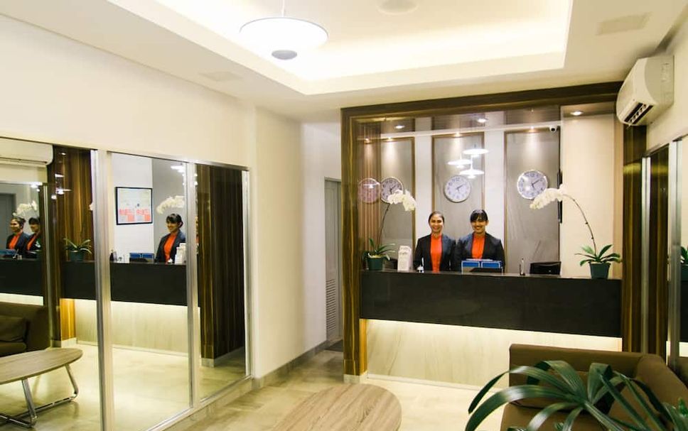 Front desk Photo