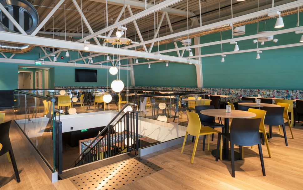 Restaurant Photo