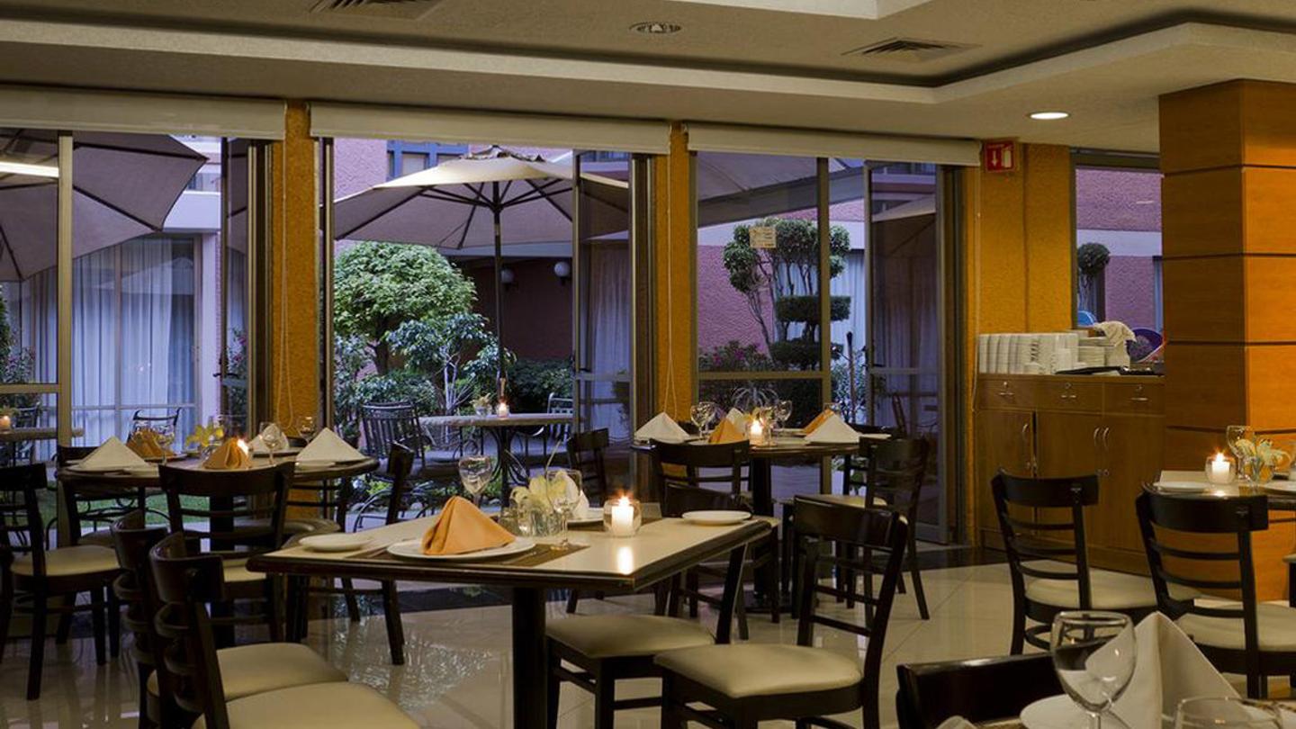 Horizon Hotel &amp; Convention Center Morelia in Morelia