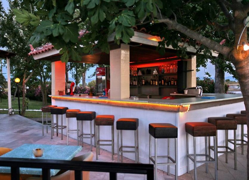 Bar Photo