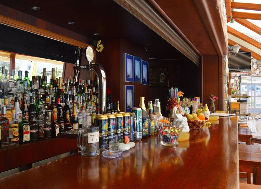 Bar Photo