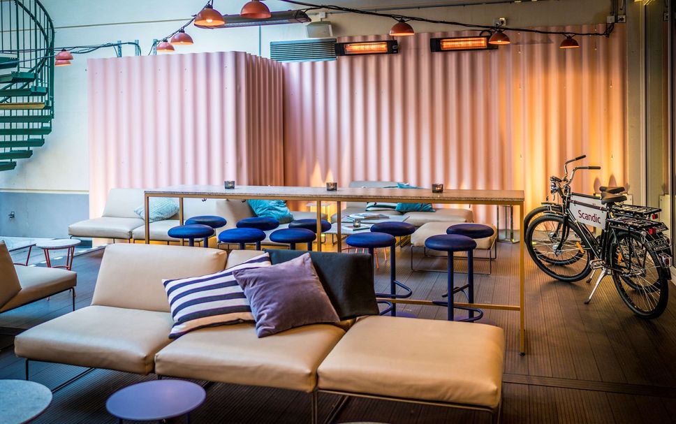 Lounge Photo
