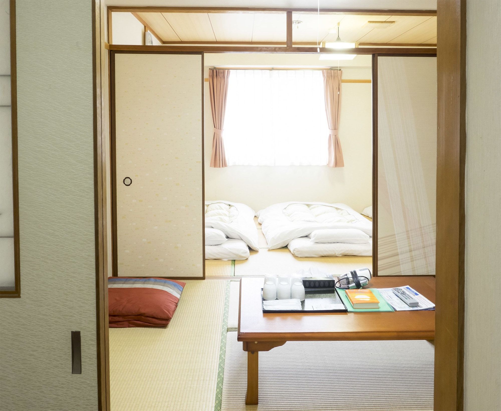 Room amenity