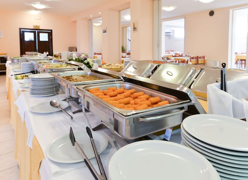 Buffet Photo