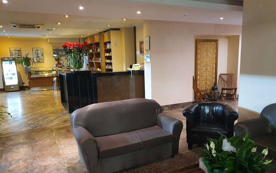 Lobby Photo