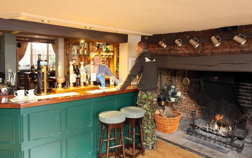 Bar Photo