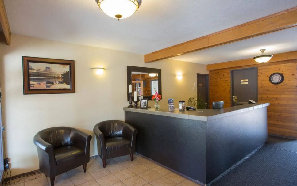 Front desk Photo