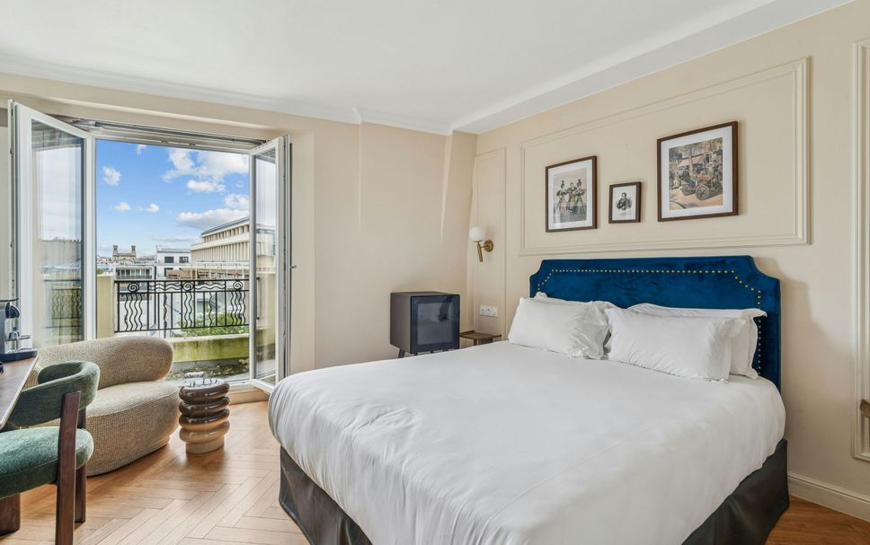 Bedroom Photo