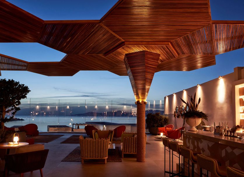 Bar Photo