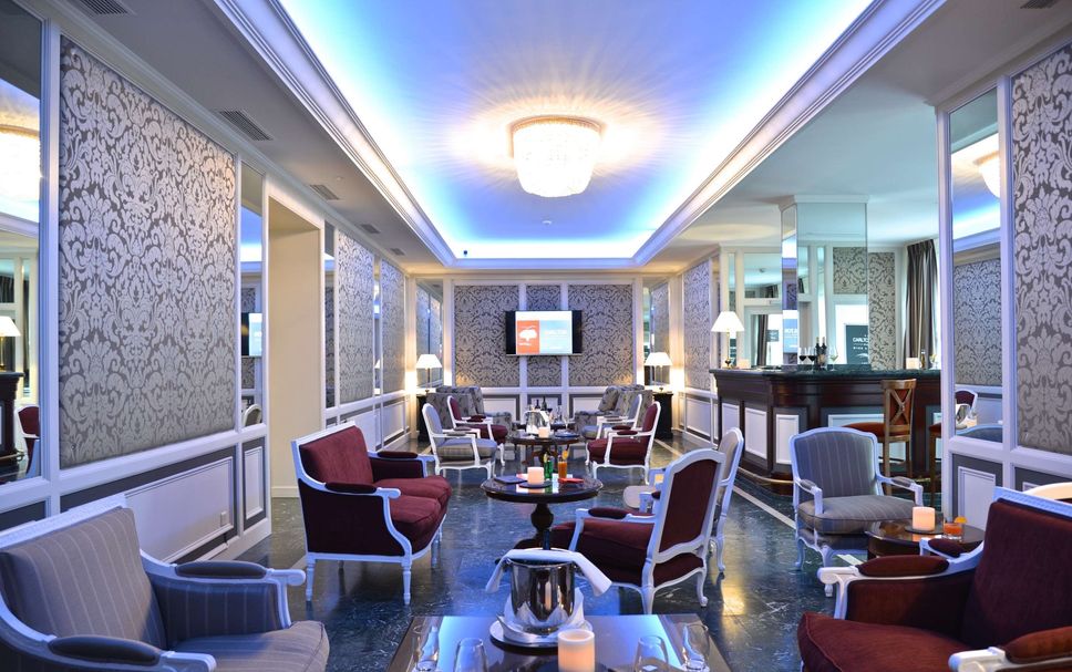 Lounge Photo
