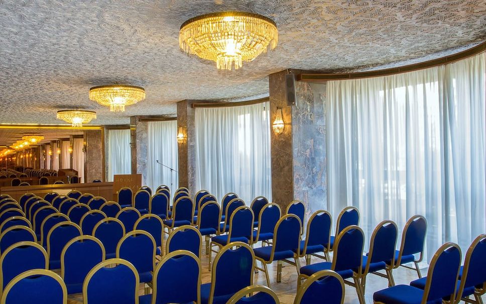 Conference room Photo